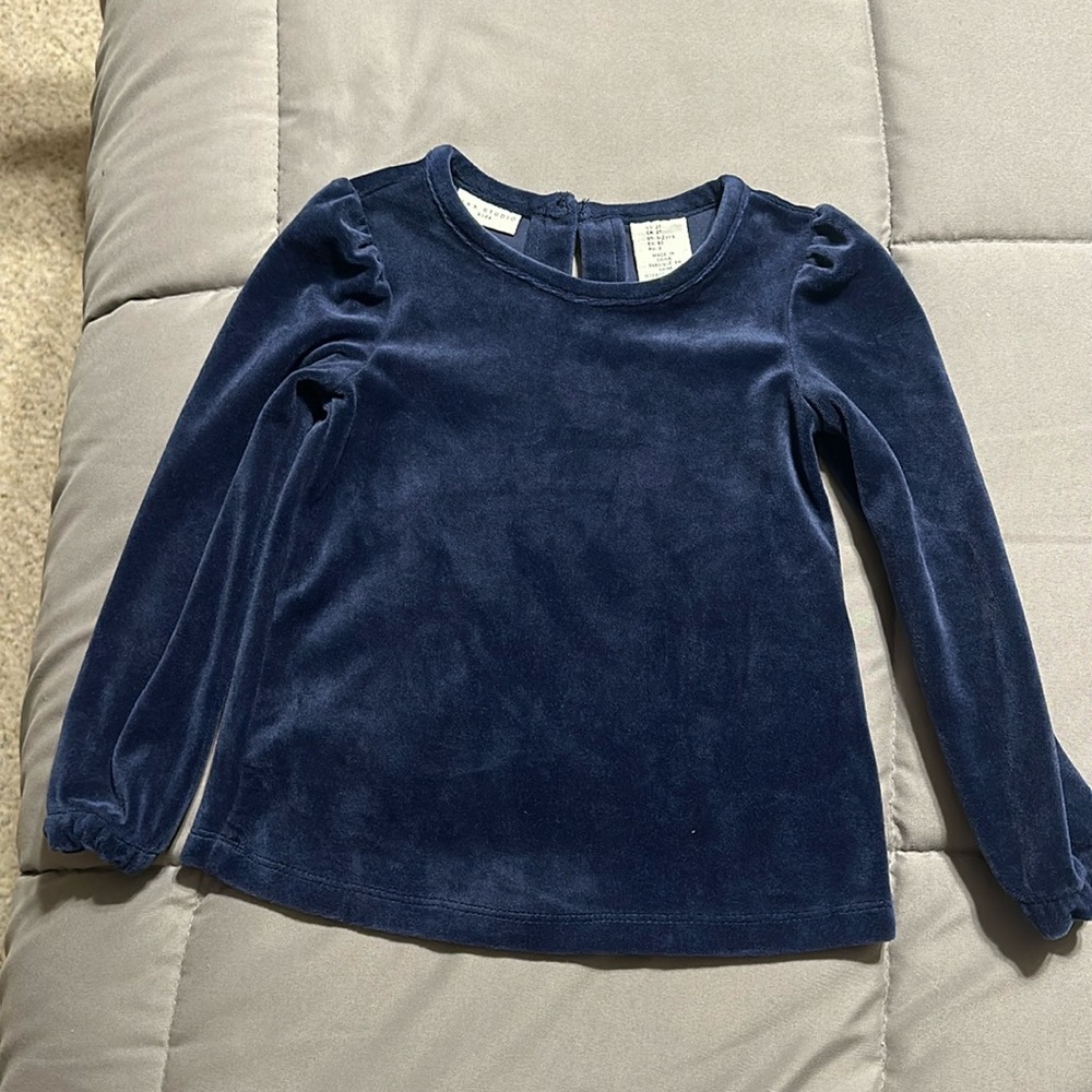 Max Studio Kids velvet/velour top